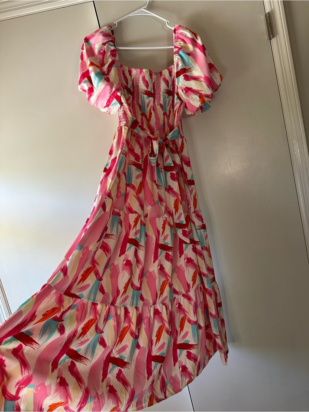 Source Unknown Pink Brushstroke Maxi Dress with Puff Sleeves - Picture 2 of 5